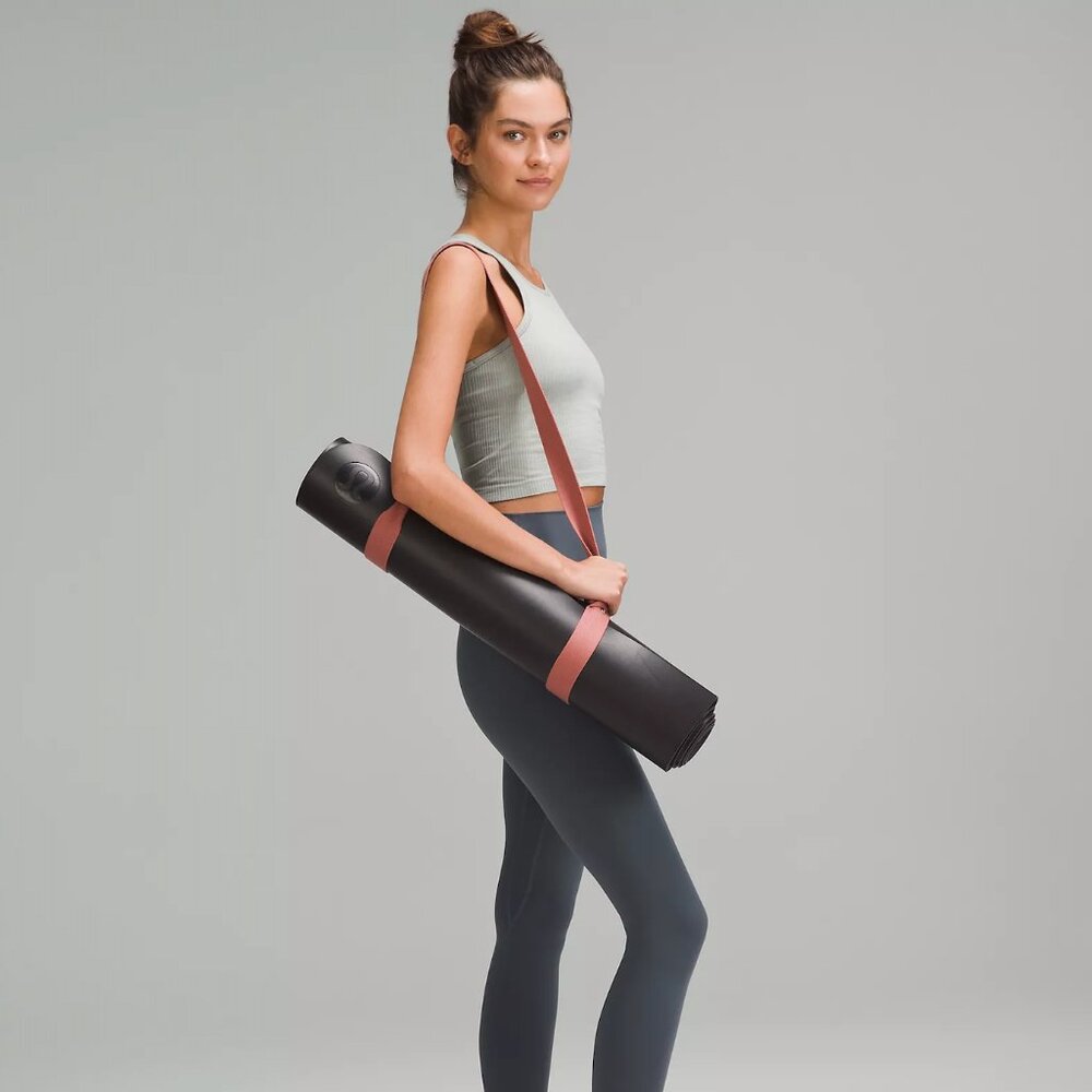 Lululemon Loop it up Mat Strap